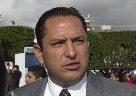 Despensas a familias de SJR en Guerrero