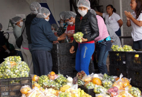 Empleo para personas de escasos recursos