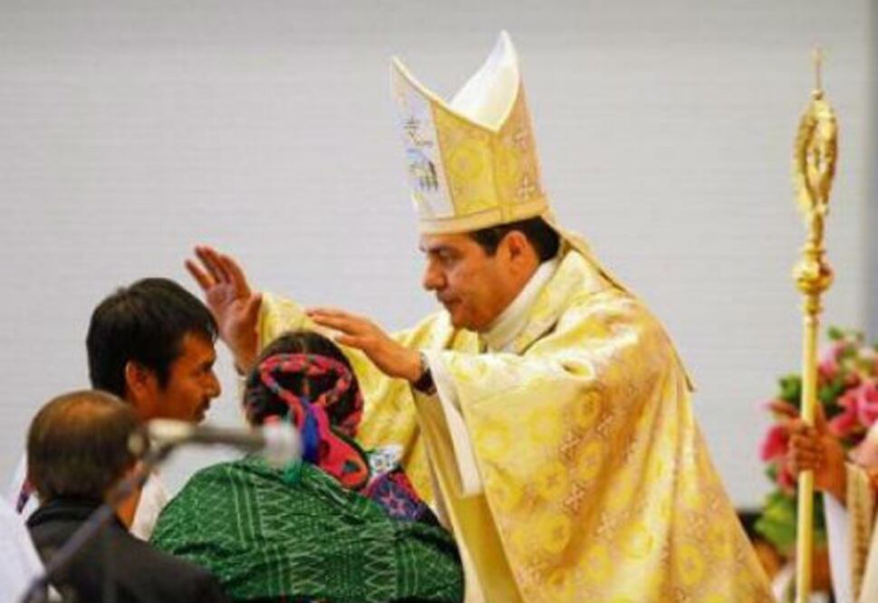 Pide Obispo alejarse de la avaricia 