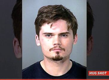 Arrestan a actor de Star Wars por imprudente