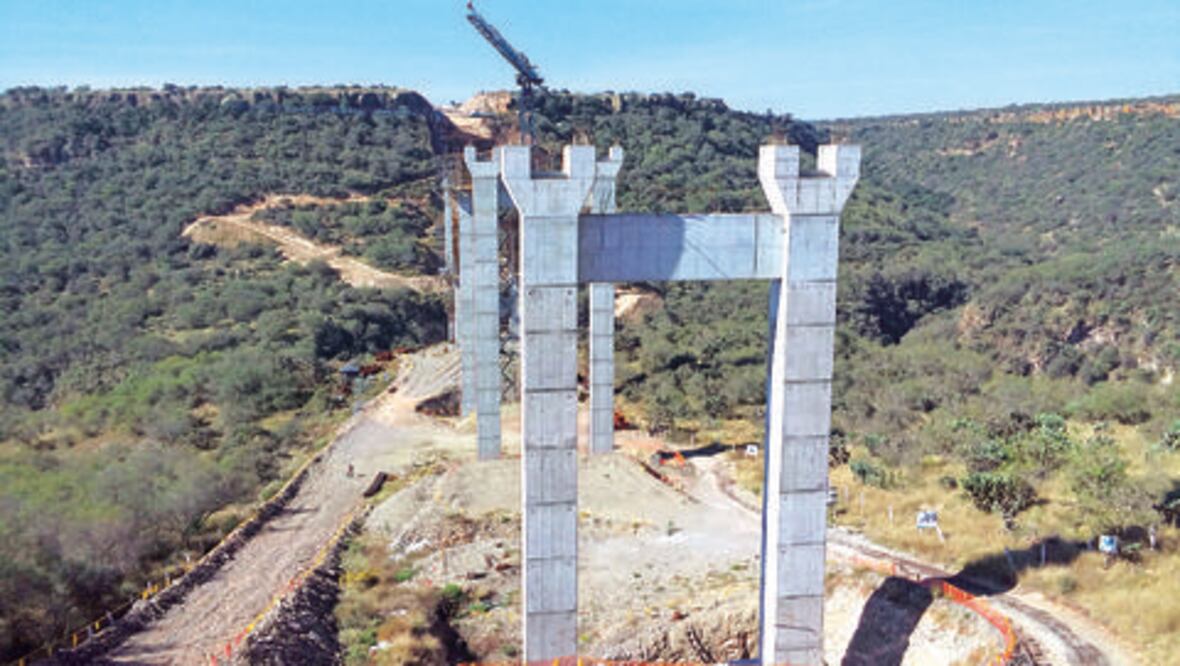 Presentan proyectos estatales para 2016