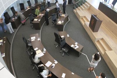 Prevén sanciones contra ausentismo