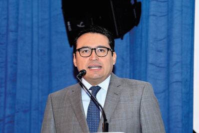 Denuncian 5 bancos hackeo ante la PGR