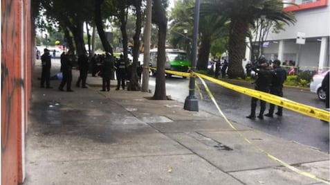 Asaltante se da un balazo en la cabeza tras ataque en CDMX