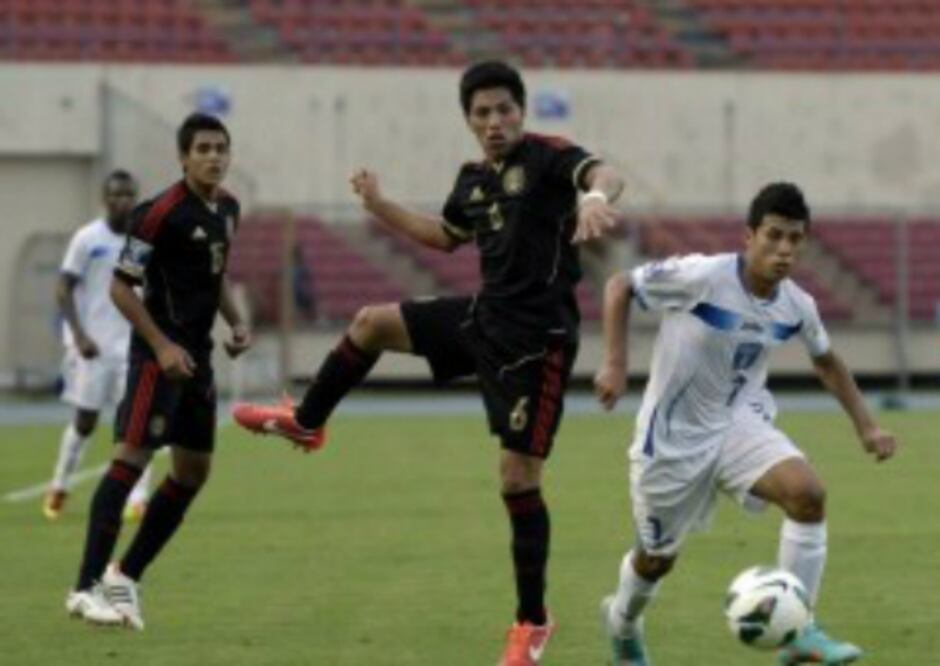 México vence 3-1 a Irak