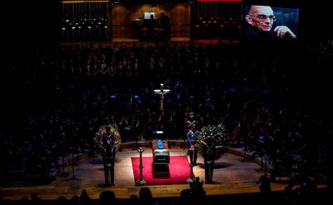 Músicos y coristas rindieron homenaje al maestro venezolano José Antonio Abreu FOTO:AFP