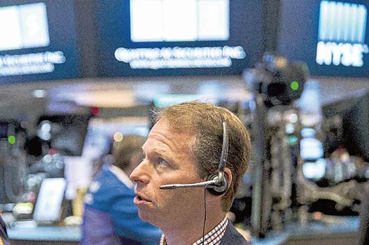 Reunión de banqueros acapara los reflectores