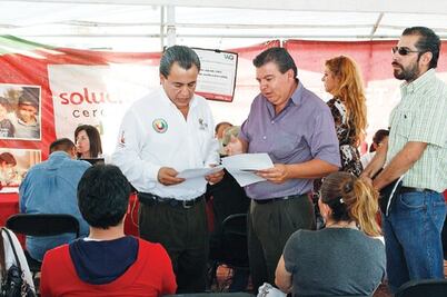 Cobertura de 98% de agua, luz y piso