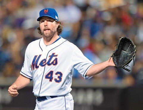 Dickey pacta con Azulejos por 25 mdd