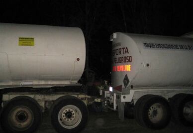 Aseguran unidad con combustible robado