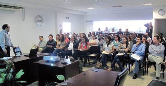 Cumple 75% de servidores públicos 