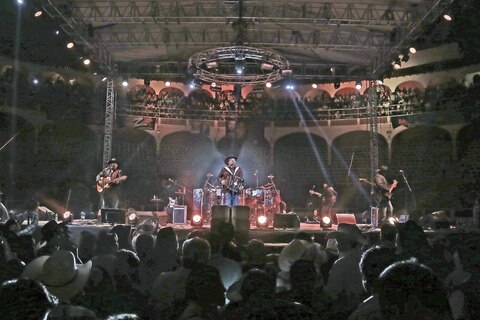 Intocable celebra 20 años