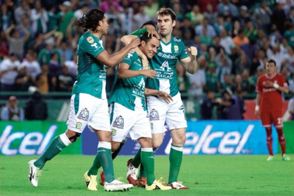 León sólo da un zarpazo al Diablo