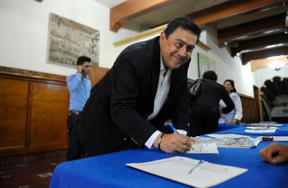 MAV toma sus decisiones y yo tomo las mías: Rivera