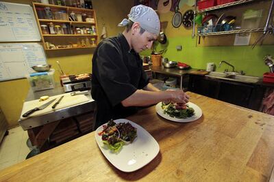  Difícil para negocios de alimentos superar crisis