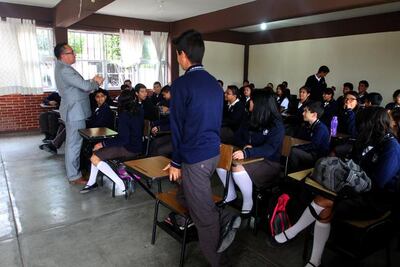 Adelantan suspensión de clases en Querétaro