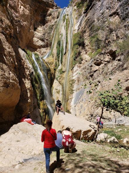 Maconí, su cascada Velo de Novia y el cañón del Caracol en Querétaro