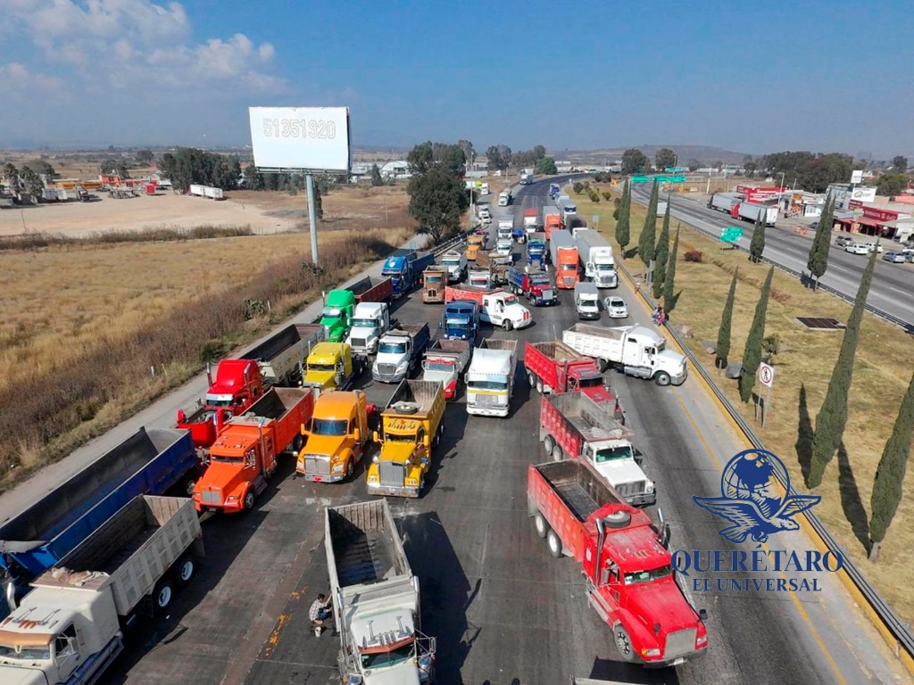 Transportistas queretanos se suman al megabloqueo nacional