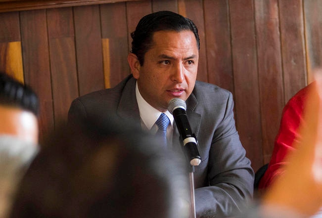 Encarcelan a escoltas de Fabián Pineda