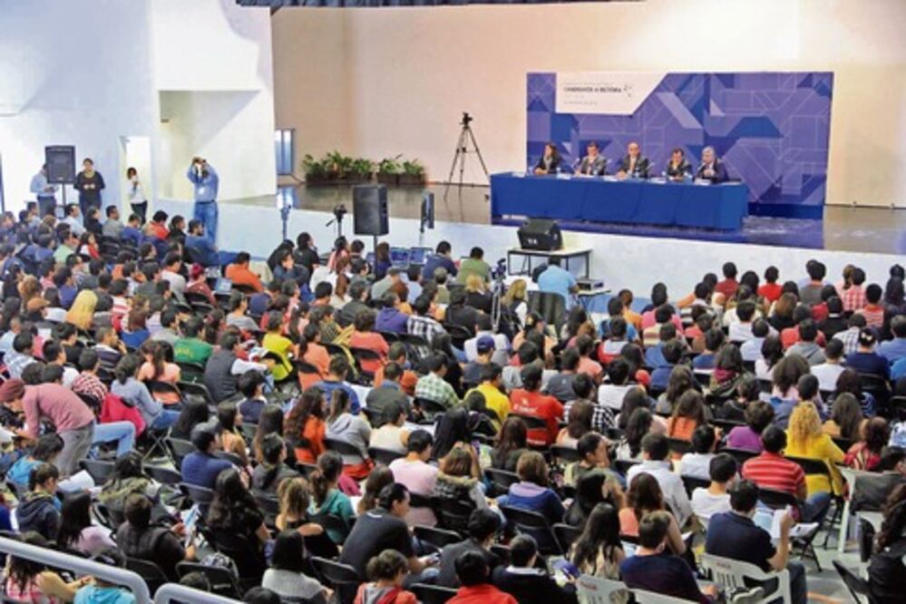 Buscan igualdad y equidad en la UAQ