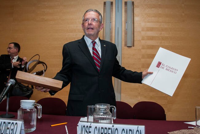 Abrir la librería a todo el público es parte del trabajo que realizarán en Querétaro para fomentar la lectura, señala José Carreño, director del FCE. (FOTOS: ARCHIVO. EL UNIVERSAL)