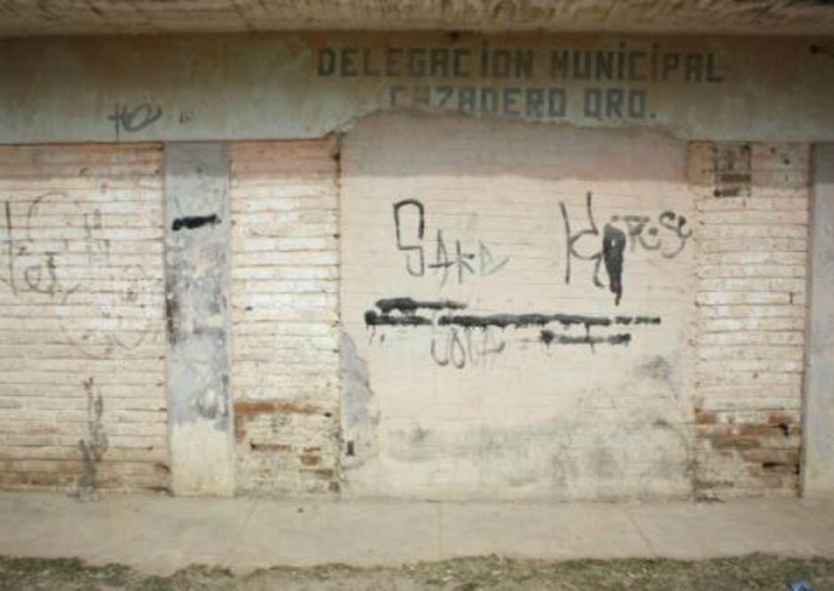 San Miguel Arcángel sin servicios