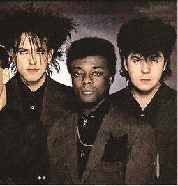 Muere Andy Anderson, exbaterista de The Cure
