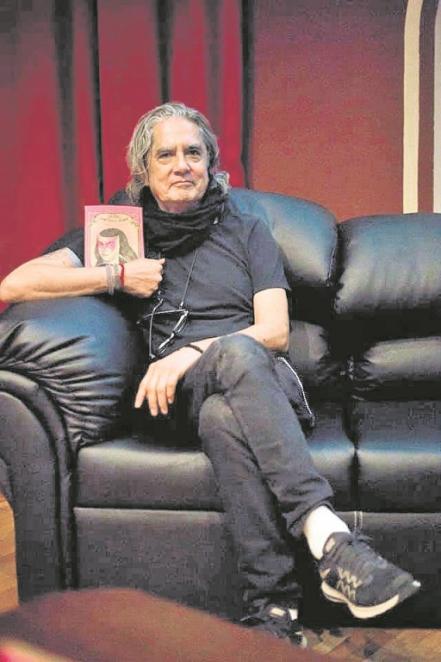 “La música me permitió salir de mi encierro”: Armando Vega Gil