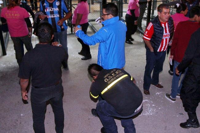 Policías municipales supervisarán que los guardias del lugar no abusen ni maltraten a los visitantes durante el evento. (ARCHIVO. EL UNIVERSAL.)