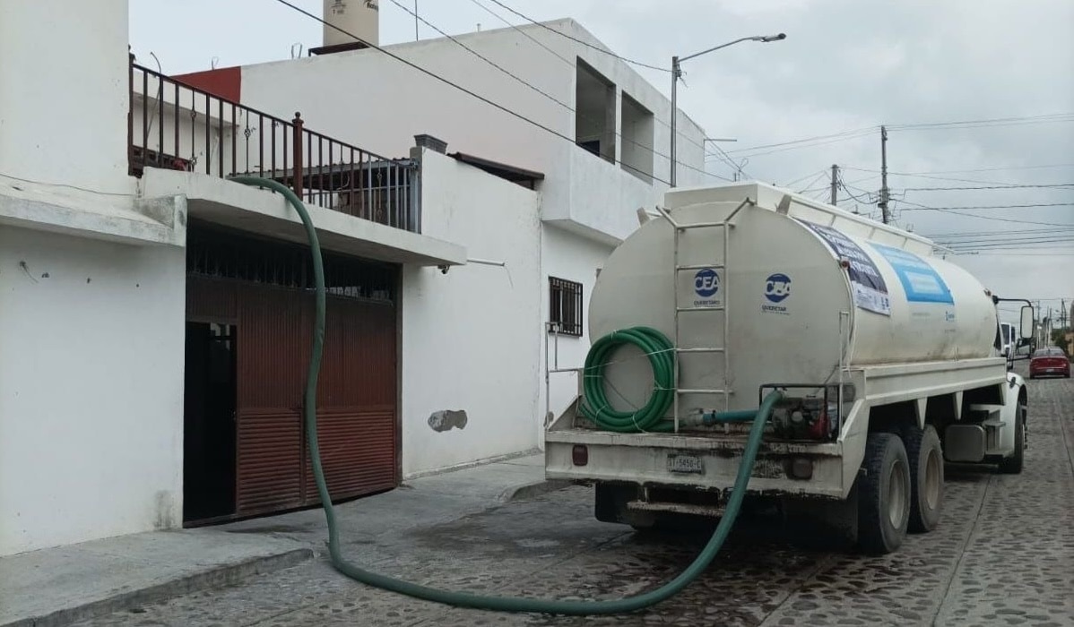 Habilita Municipio de Querétaro línea directa para solicitar pipas ante desfogue de la Presa Zimapán