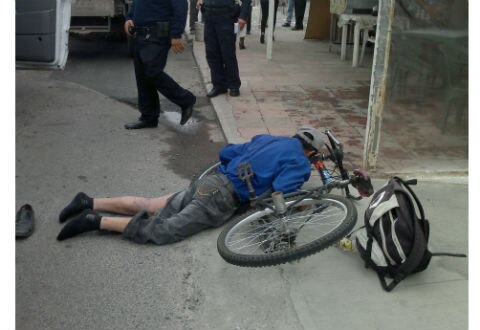 Atropellan a ciclista ebrio