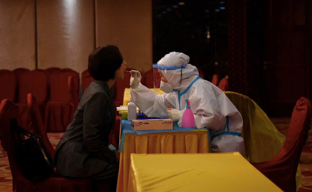 Prueba antiCovid vía anal será obligatoria para extranjeros que viajen a China