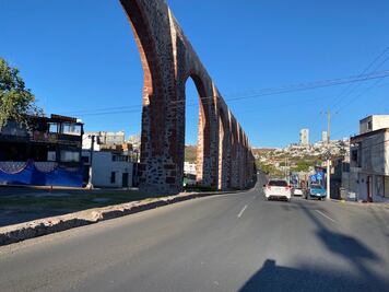 ¿Dónde están todos? Esta Navidad las calles lucieron vacías, sin autos y sin gente en Querétaro