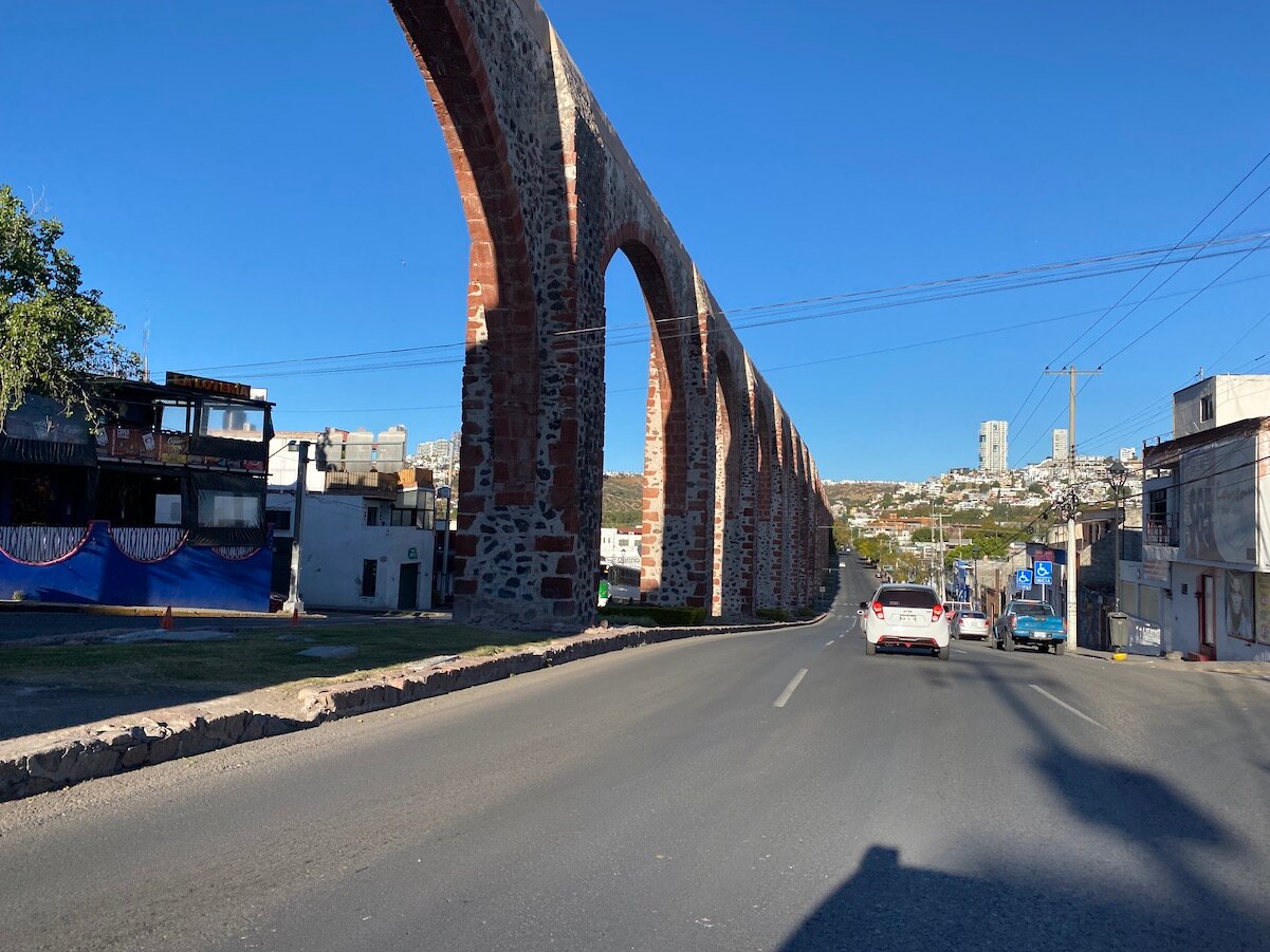¿Dónde están todos? Esta Navidad las calles lucieron vacías, sin autos y sin gente en Querétaro