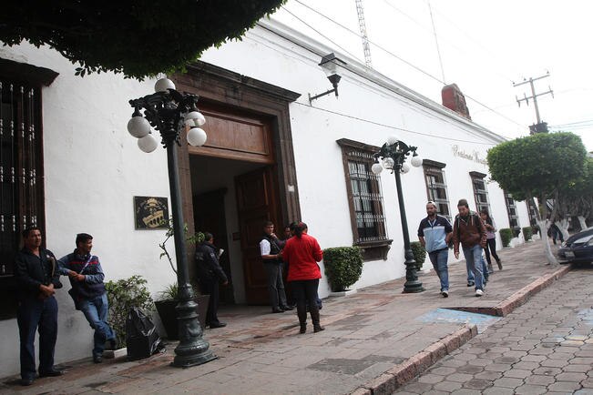 Representantes del PRI y Morena denunciaron hostigamiento de parte de personal de la Secretaría de Gobierno en mítines y actos políticos (ARCHIVO. EL UNIVERSAL)