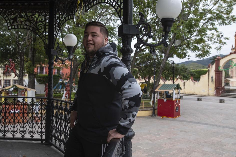 Familias rompen las barreras en Año Nuevo