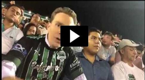 El gobernador que narra futbol