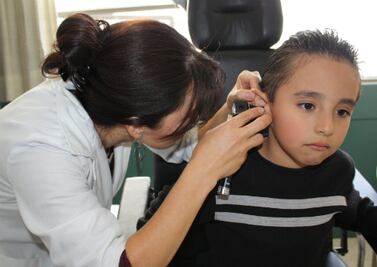 Peligroso usar cotonetes: IMSS