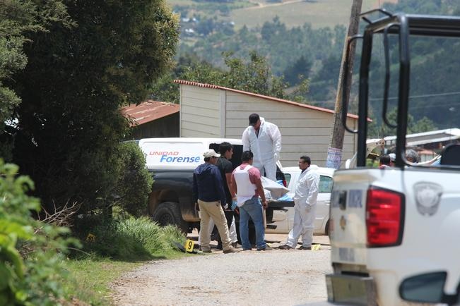 Enfrentamiento entre marinos y huachicoleros deja 5 muertos