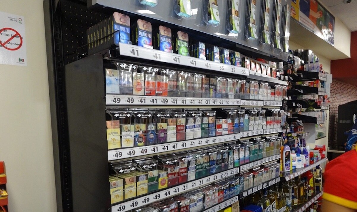 Ley federal antitabaco podría quebrar a pequeños negocios de Querétaro, alertan