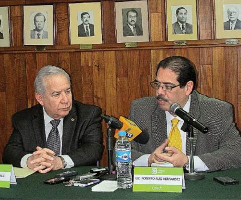 Canaco llega a asamblea con unidad