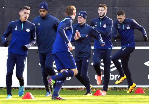 Guardado y Moreno ante Colchoneros