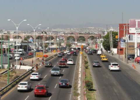 Prioridad, Bernardo Quintana al poniente