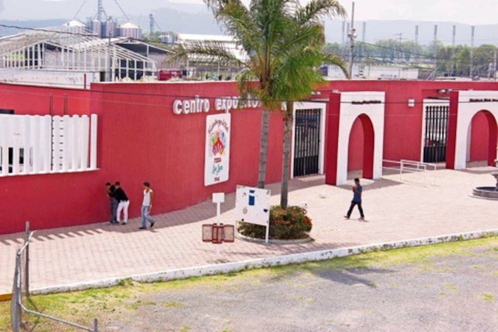 Cierran feria por precipitaciones