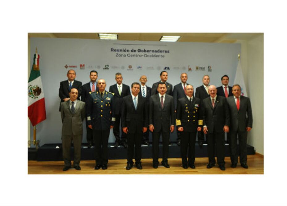 Asiste Calzada a Reunión de Seguridad 