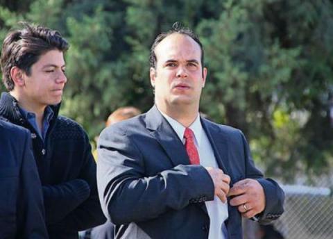 Van contra barras libres y ladys night