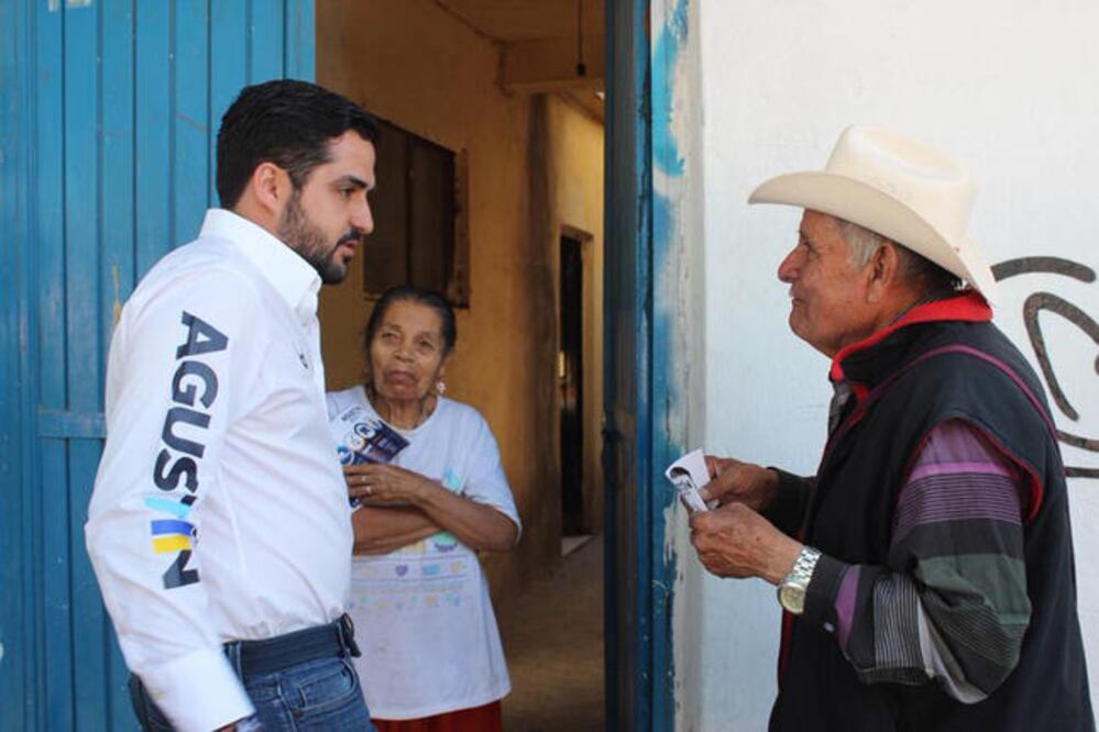 Escuchó a los colonos y se comprometió a trabajar por los temas que les preocupan, pidió su confianza.
