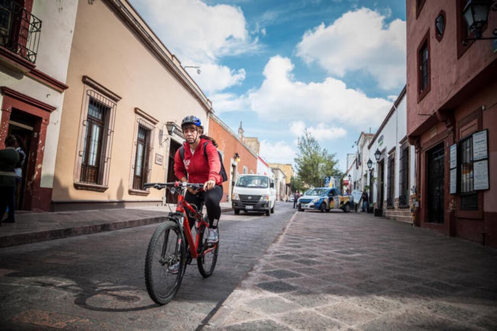 Urge planeación No existen condiciones propicias para circular con tranquilidad, seguridad ni armonía en la ciudad capital, de acuerdo con Saca la Bici (CÉSAR GÓMEZ. EL UNIVERSAL)