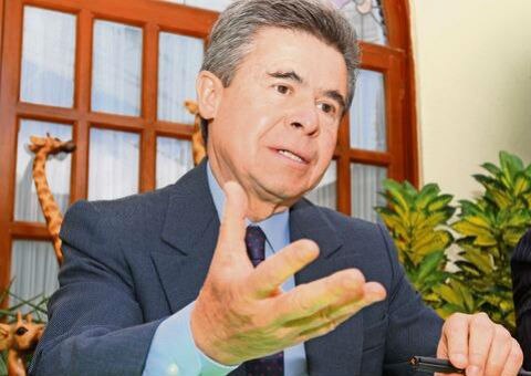 No al muro, sí al  desarrollo: Burgos