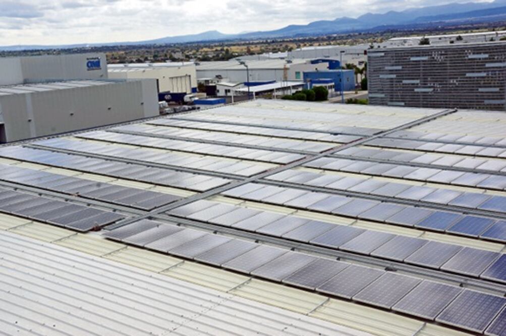 Pioneros, en crear paneles solares